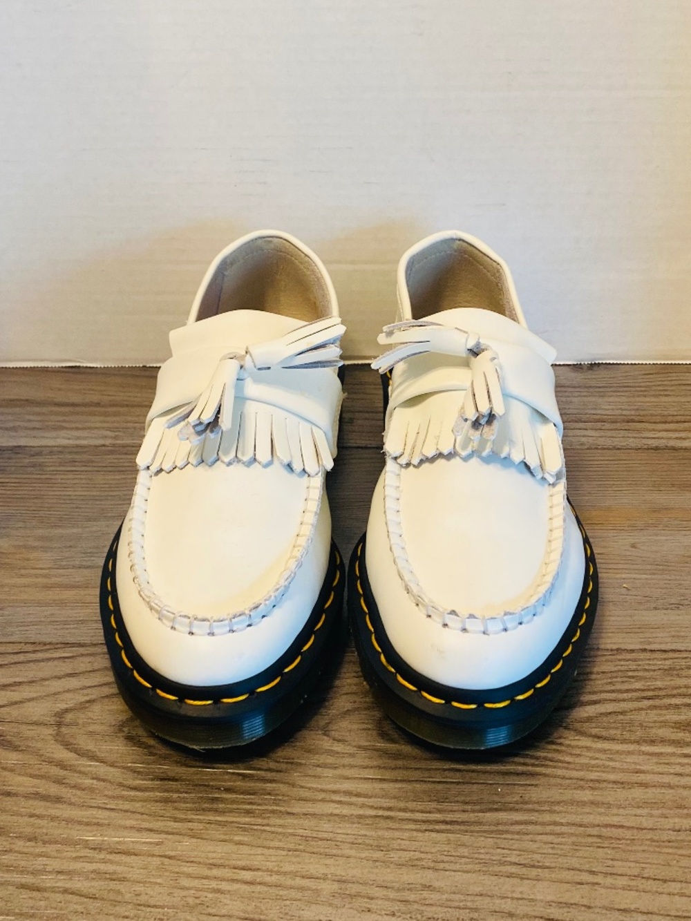 Dr. Martens Adrian Womens Tassel White Leather Loafers, 9.5.